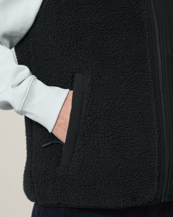 SFD1_STJU249_C002 SFD1_STJU249_C002